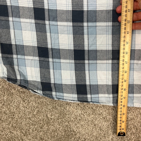Duluth Trading Co. Mens XL Blue White Plaid Button Up Flannel Shirt Long Sleeve - Picture 7 of 9